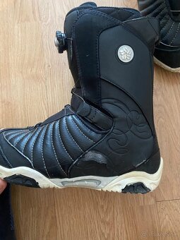 Snowboard s topánkami - 5