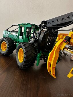 LEGO 42157 John Deere 948L-II - 5