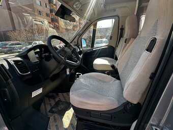Autokaravan Carado T448 Automat Novy 2025 - 5