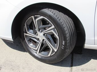 Hyundai i30 CW 1.6 CRDi Family - Možný odpočet DPH - 5