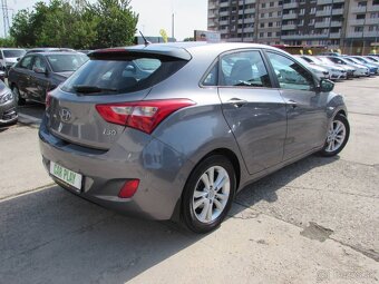 Hyundai i30 1.6 CRDi - splátka 120,-€ - 5