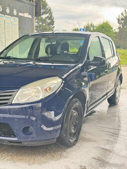Predam Dacia Sandero 1.4. 55 kw - 5