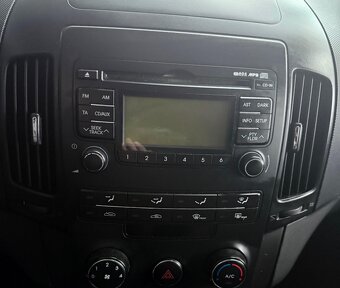 Hyundai i30 1.6 crdi - 5