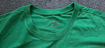 Tricko NIKE velkost XL - 5