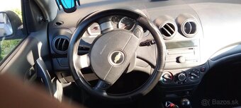 Chevrolet Aveo - 5