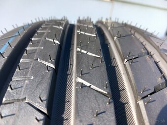 205/60 r15 letne pneumatiky - 5