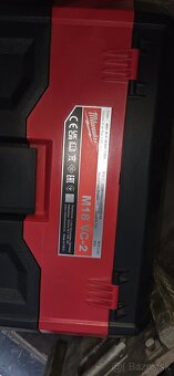 Milwaukee M18 VC-2 vysávač - 5