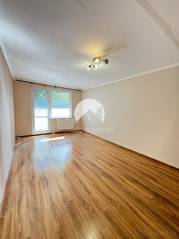 Pozor veľká zľava Reality KOMPLEX s.r.o. Vám ponúka na PRE - 5