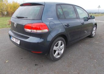 Volkswagen Golf 1,6TDI 77KW nafta manuál 77 kw - 5