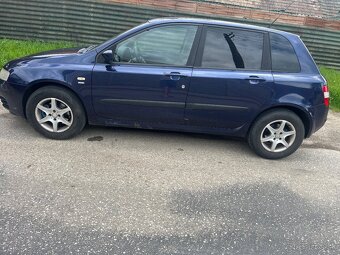 Dobrý den predam Fiat stilo 1,9jtd - 5