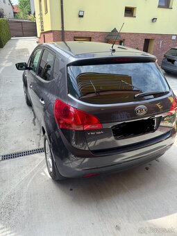 KIA Venga - 5