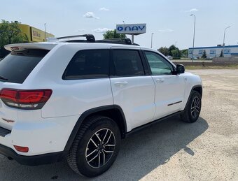 Jeep Gran Cherokee - 5