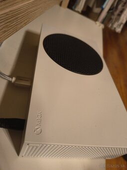 XBOX Series S 512 GB + 2 ovládače - 5