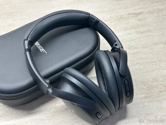 Bose QuietComfort Headphones - 5
