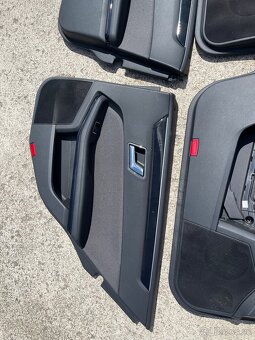 Mercedes w212 e class tapaciery dverove - 5