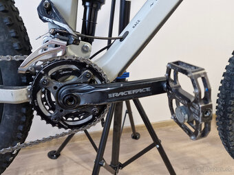 Cube Stereo 140 HPC Race 27,5 2019, karbon, vel. M - 5