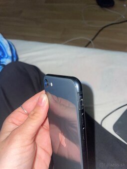 iPhone 2020 64GB Čierny - 5