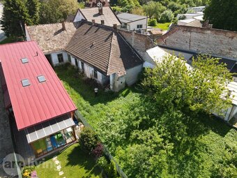 Výborná lokalita - Pozemok o výmere 638m2 so starším rodinný - 5