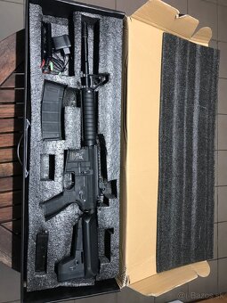 Airsoftka Delta Armory AR15 RIS BRAVO - 5