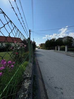 Predáme rodinný dom v Košeci s výnimočným pozemkom - 5