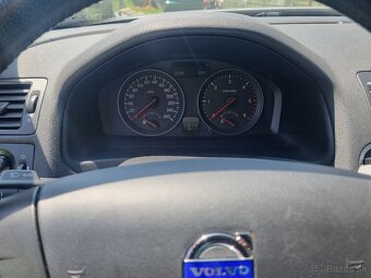 Volvo s40 - havarované - 5