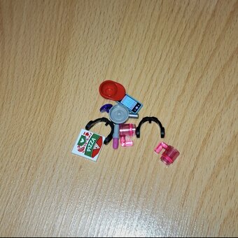 Lego Friends televízny karavan - 5