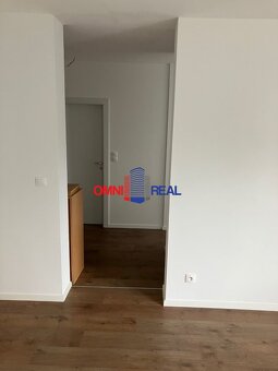 Útulný 2 izbový byt v projekte Ružinovská 1, balkón, 3/8 - 5