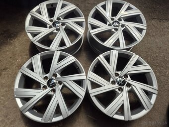 5x112 r18 ET51 x 7,5J elektróny originál VOLKSWAGEN - 5