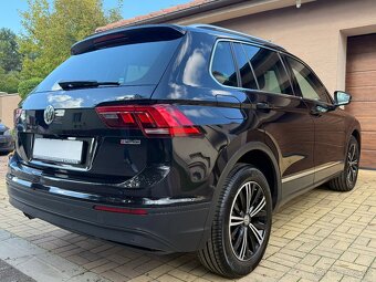 Volkswagen Tiguan 2.0 TDI 4x4  M6 Comfortline BlueMotion - 5