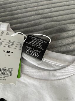 Nové tričko s dlhým rukávom OVS, veľkosť S - 5