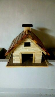 Vtacie krmitko (dom) - 5