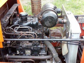 Predám Hinomoto s čelným nakladacom - 5