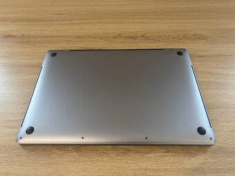 Apple MacBook Pro 16" 2019 - 5