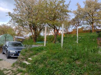 Predám dvoj záhradu s chatkou - 5