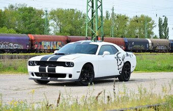 Dodge Challenger 6.4 SRT Scat Pack Shaker - 5