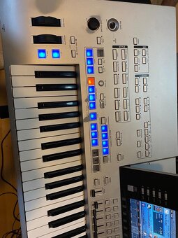 Yamaha tyros 4 - 5