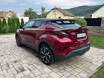 Toyota CHR 1.8 Hybrid 2019 rok 99000km 4,5l/100km - 5