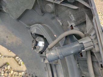 ostrekovače svetiel hmlovky vw CADDY LIFE 2007 - 5