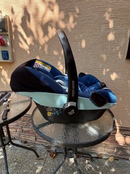 Vajíčko Maxi Cosi Pebble Pro + isofix do auta - 5