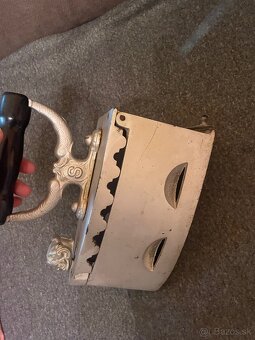 Starozitna žehlička cena dohodou - 5