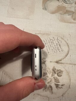 Predám Apple watch series 3 - 5