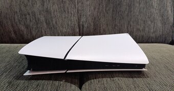 Sony PlayStation 5 Slim 1 TB PS5 + 1x ovládač - 5