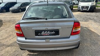 Opel Astra Classic 1.4 16V - 5