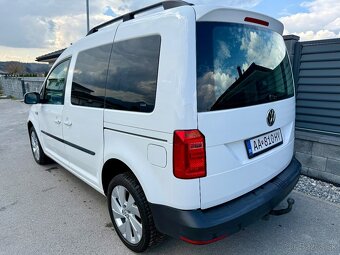 Volkswagen Caddy 4x4 - 5