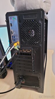 Herný PC,i5-9400,RX VEGA 56 8GB,16GB RAM,M.2 - 5