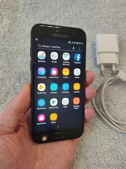 Samsung Galaxy A3 16GB - 5