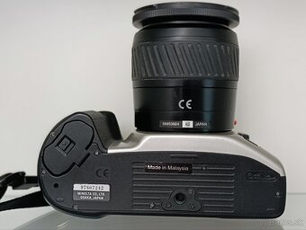 Analógový fotoaparát Minolta - 5