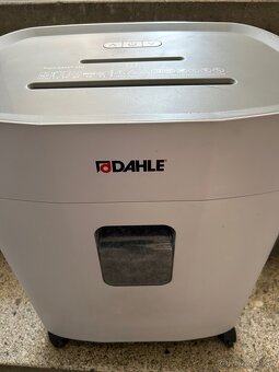 Skartovacka Dahle Paper SAFE240 - 5