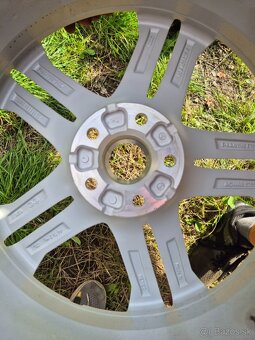 Alu disky Audi Q5 R19 et39 8j - 5