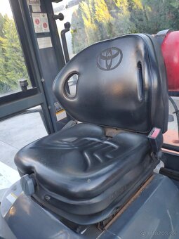 Toyota 7FGF25, nosnosť 2.5 ton, kabína - 5